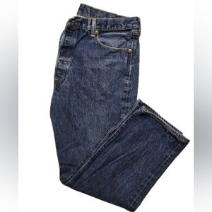 EUC Levi's Men's 501 Button Fly Jeans